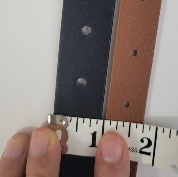 Steve Madden Womens 2 Pack Brown and Black Buckle Belts - Picture 4 of 10